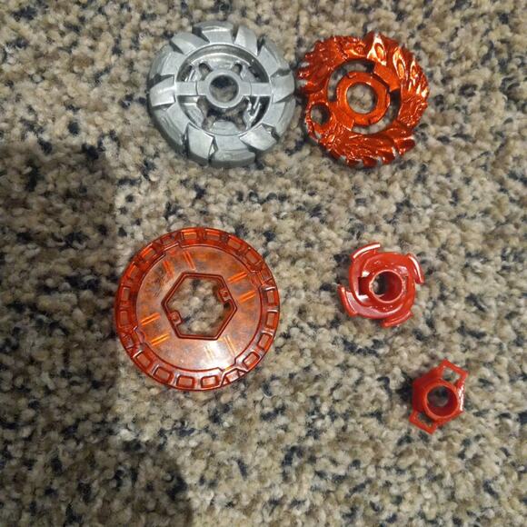 Beyblade - Picture 1 of 3